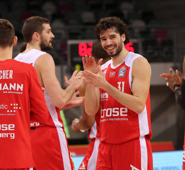 可能迫使球 可能迫使球