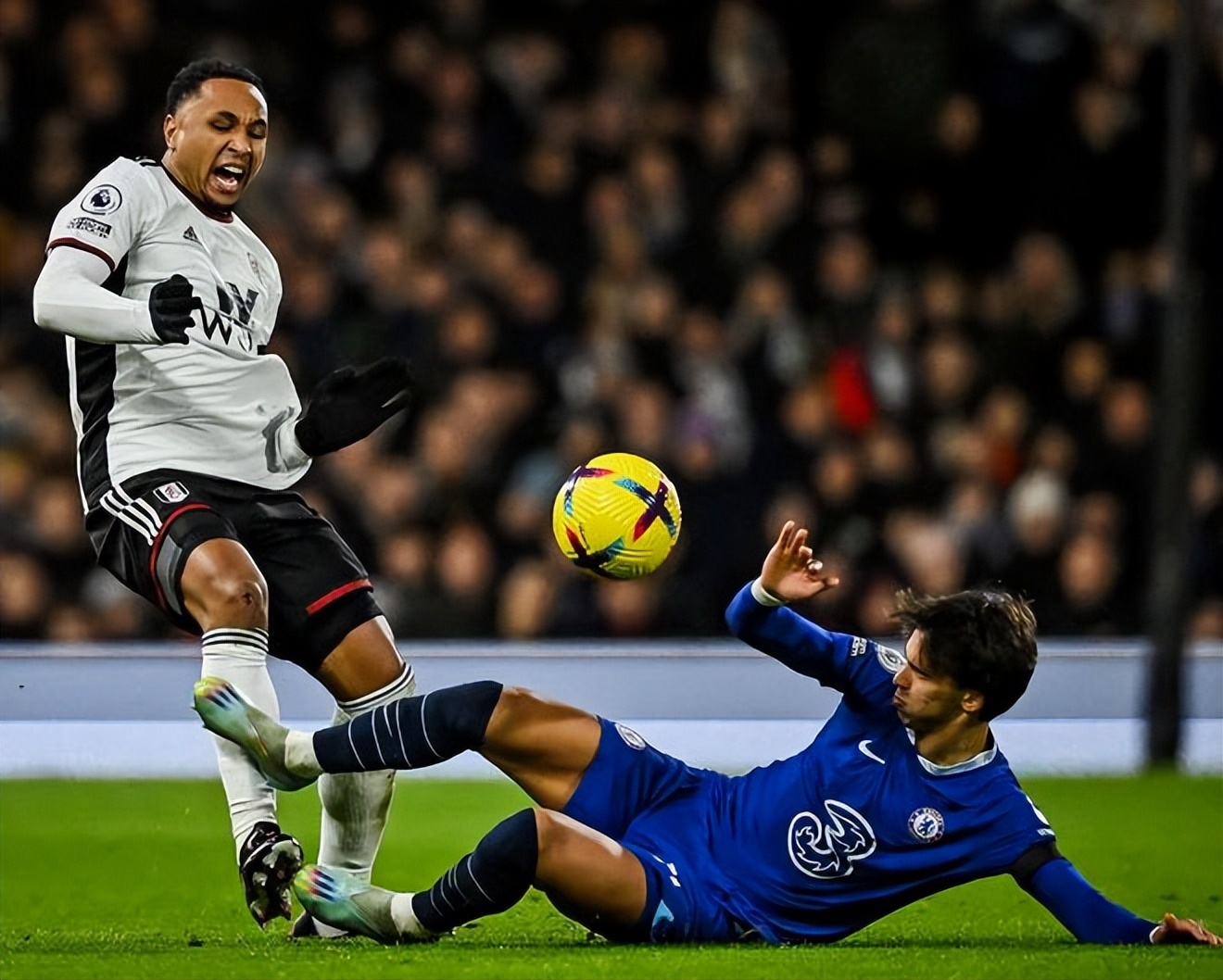 给了梅西更 给了梅西更