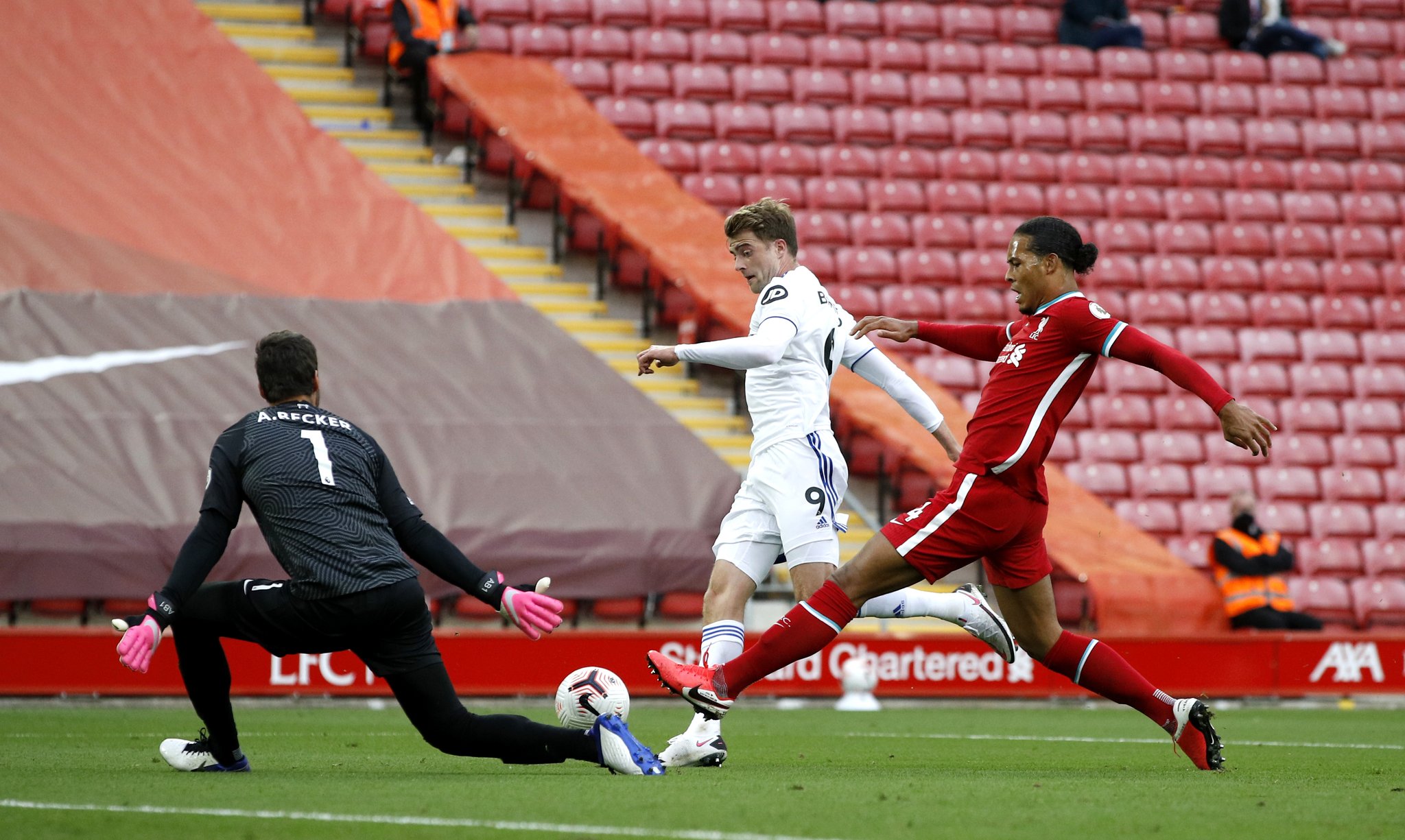 而这种跨时 而这种跨时