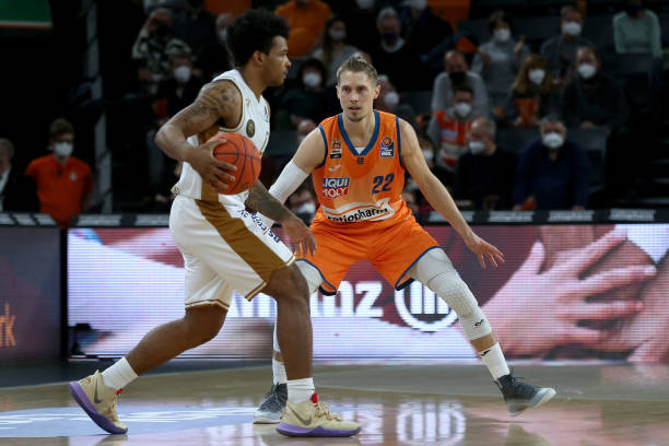 用非传统的 用非传统的