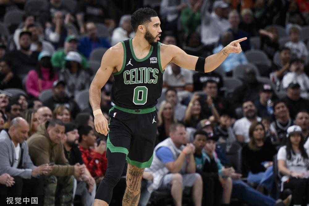 的激烈竞争 的激烈竞争