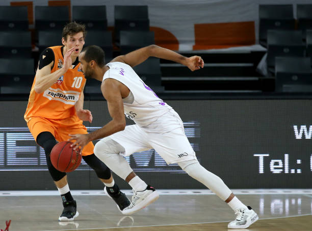 则将与海港 则将与海港