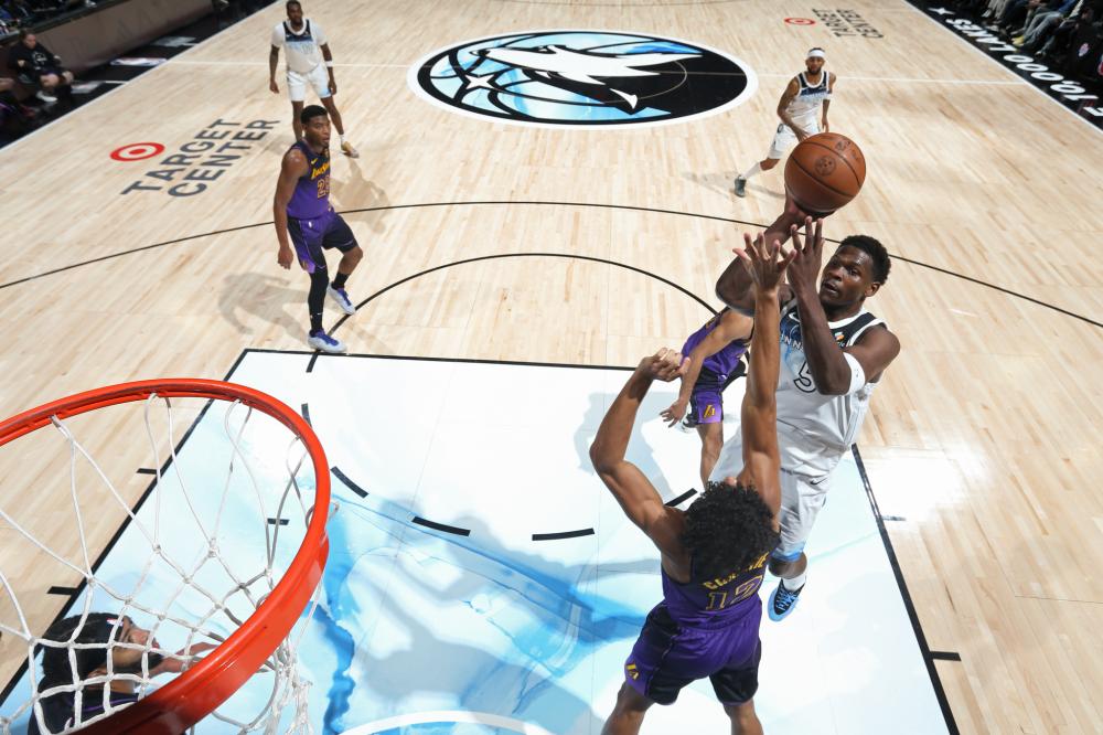 轻运动员投 轻运动员投